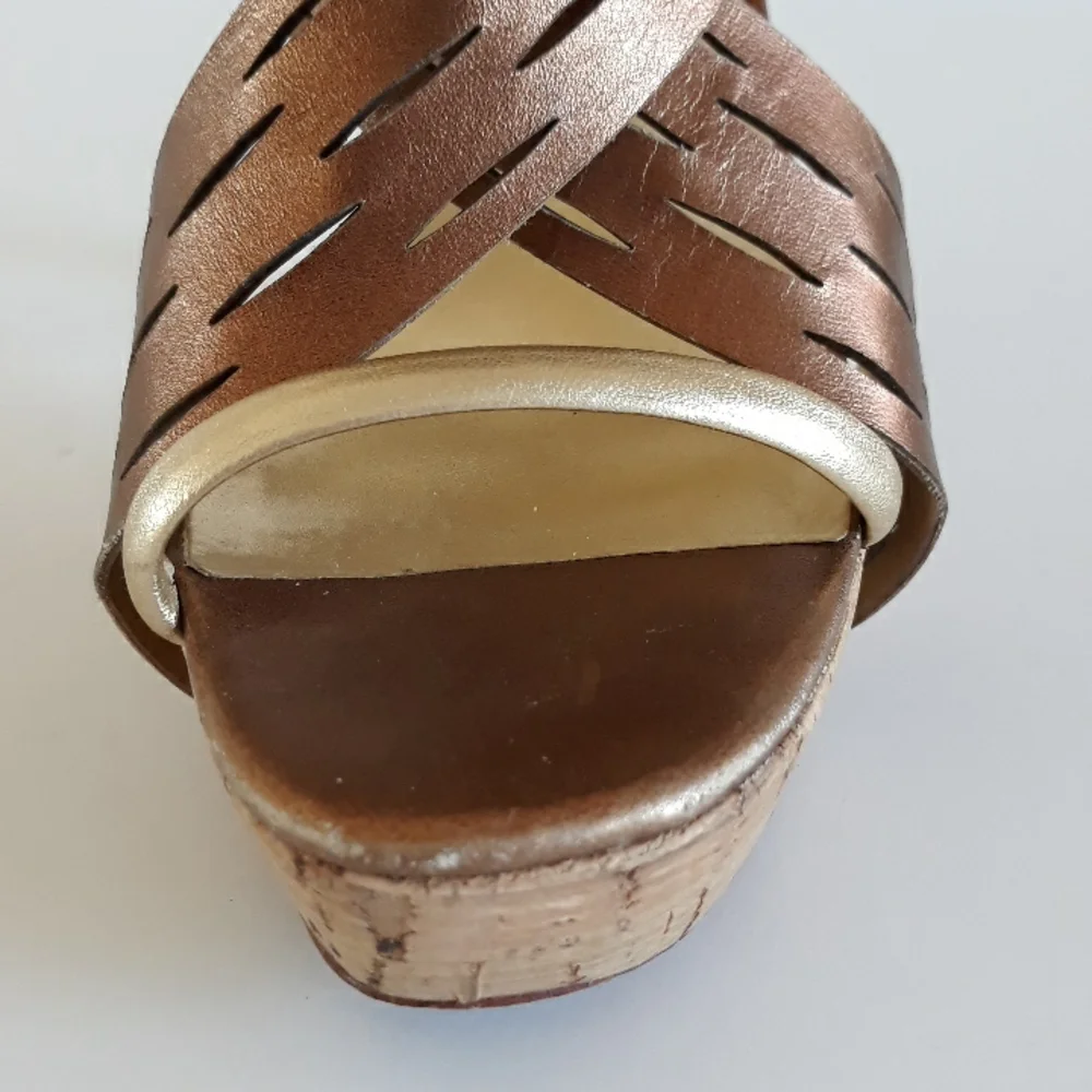 *DVF copper & gold leather slingback cork platform heels 9M Brazil